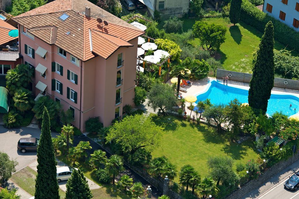 Villa Miravalle Рива-дель-Гарда Экстерьер фото